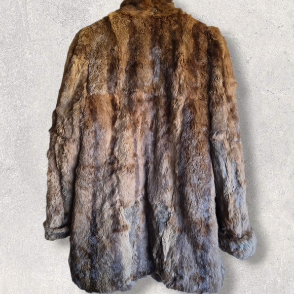 Luxurious Brown Faux Fur Coat - Picture 3 of 13